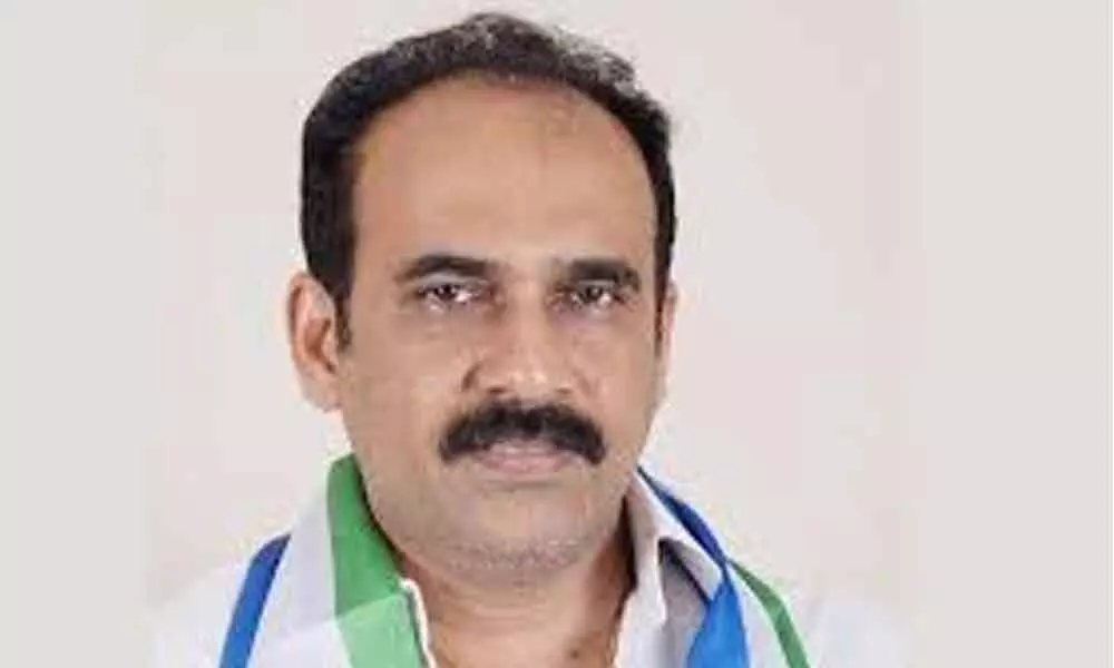 Balineni : ప్రత్యేక విమానంలో రష్యాకు మంత్రి బాలినేని ! ప్రభుత్వ పని మీదేనా..?