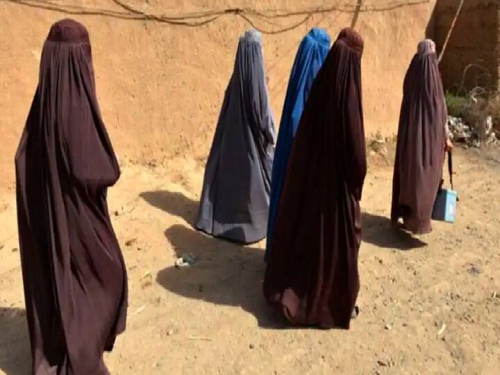 Women who go to college have to wear niqab and cover their faces: Taliban பெண்களும், வயதான ’நல்ல’ ஆண்களும் பாடம் எடுக்கலாம் - கட்டுப்பாடு விதிக்கும் தலிபான்கள்..!