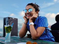 Actress Priya Bhavani Shankar pics | சொல்லப்போனா பேரழகில் சொக்கத்தங்கம் போலிருப்பா - பிரியா பவானி ஷங்கர் போட்டோ ஆல்பம்