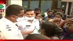 Jogamaya Devi College: এসএমএস পাঠিয়েও ভর্তি নয় কেন? অভিযোগে যোগমায়া দেবী কলেজে ছাত্রীদের অবস্থান। Bangla News