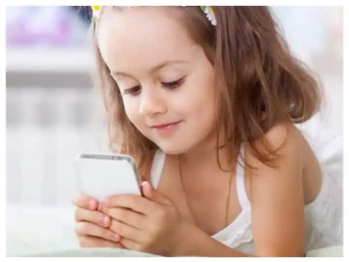 Tips: If your child has also got addicted to mobile and online games then get rid of it like this Tips: अगर आपके बच्चे को भी लग गई है मोबाइल और ऑनलाइन गेम्स की लत तो ऐसे करें दूर