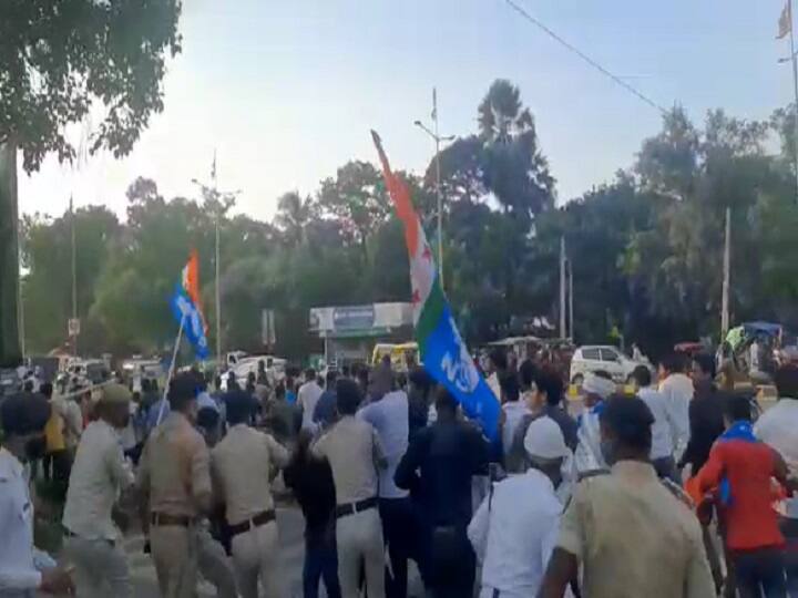बिहार: JEE पेपर लीक मामले पर NSUI का विरोध प्रदर्शन, चीफ जस्टिस की देख-रेख में जांच की रखी मांग