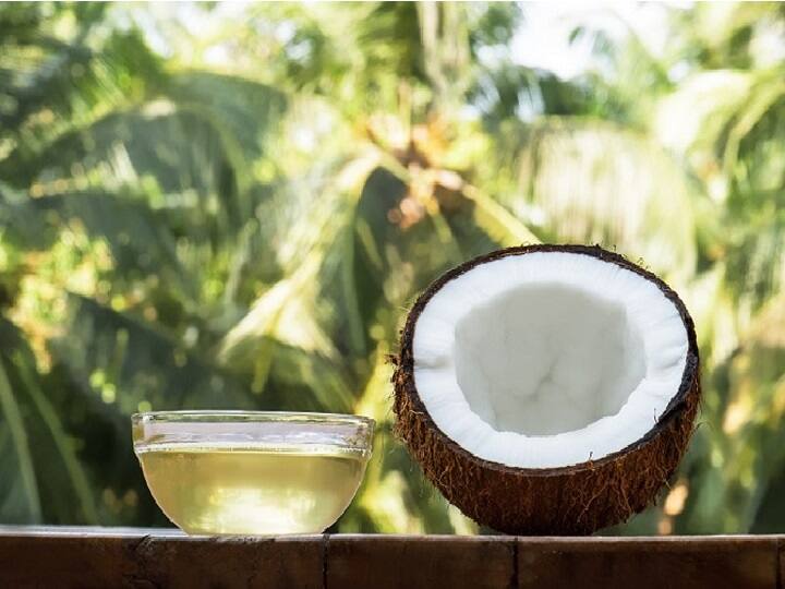 Coconut oil for hair: Know its many benefits Coconut oil : தலைக்கு தேங்காய் எண்ணெய்.. அட இத்தனை நன்மை செய்யுமா?