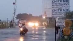 ટોપ 20: બંગાળની ખાડીમાં લૉ પ્રેશર સર્જાતા રાજ્યમાં રહેશે વરસાદી માહોલ, જુઓ ગુજરાતી ન્યૂઝ