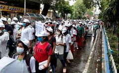 Kolkata: একাধিক দাবিতে ১১ দিন ধরে চলছে এসএসকেএমের প্যারামেডিক্যাল পড়ুয়া ও মেডিক্যাল টেকনোলজিস্টদের অবস্থান বিক্ষোভ