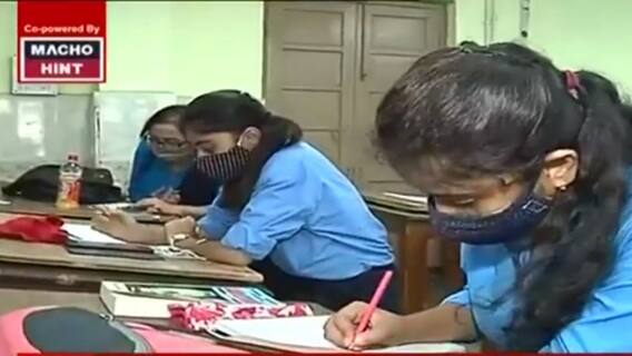 Reopen Class: শিক্ষাঙ্গন খোলার দাবিতে বিক্ষোভের দিনই সশরীরে ক্লাস শুরু ITI এবং পলিটেকনিক কলেজগুলিতে। Bangla News