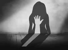 ਸ਼ਰਮਨਾਕ! ਬਾਰਸ਼ ਦੇਵਤਾ ਨੂੰ ਖੁਸ਼ ਕਰਨ ਲਈ ਪਿੰਡ 'ਚ ਕੁੜੀਆਂ ਨੂੰ ਨੰਗਾ ਘੁੰਮਾਇਆ, ਵੀਡੀਓ ਸਾਹਮਣੇ ਆਉਣ ਮਗਰੋਂ ਹੜਕੰਪ