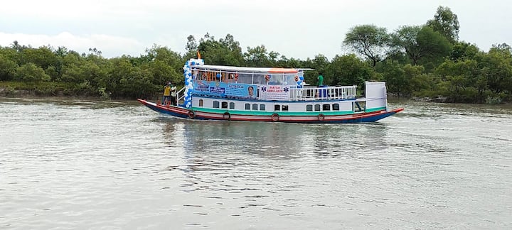বিদ্যাধরী, রায়মঙ্গল, গোমর, দুর্গাদোয়ানির মতো অসংখ্য নদী আর খালবিলে পরিপূর্ণ গোসাবার নটি ব্লক।