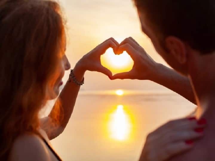 Relationship Tips : रिलेशनशिप में चल रही है प्रॉब्लम तो सुधारने में ये टिप्स करेंगे आपकी मदद