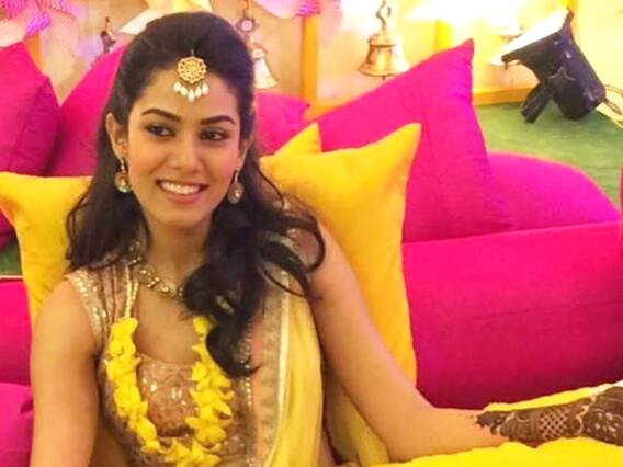 Mira Rajput Birthday Special: किसी सेलिब्रिटी से कम नहीं हैं Shahid Kapoor की पत्नी Mira Rajput, देखिए हल्दी से लेकर रिसेप्शन तक पूरी Wedding Album
