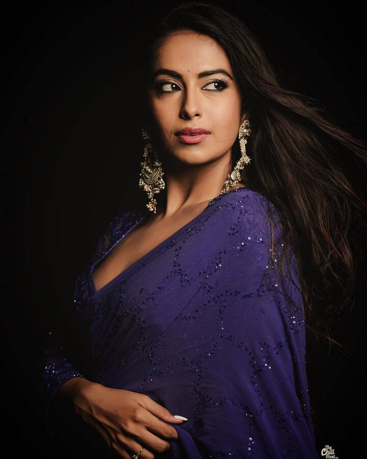 (Photo Credit : Instagram) ప్రస్తుతం తెలుగులో ఆమె నటించిన 'నెట్' సినిమా విడుదలకు సిద్ధమవుతోంది.