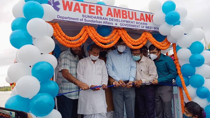 ক্যানিং মহকুমার অন্তর্গত গোসাবা ব্লক মূলত ৯টি দ্বীপ নিয়ে গঠিত। সুন্দরবনের গভীর বনভূমি শুরু হওয়ার আগে গোসাবা হল শেষ জনপদ এলাকা।