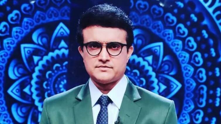 Sourav Ganguly Starts shooting for Dadagiri season 9 প্রথম দিন 'দাদাগিরি'-র শ্যুটিং থেকে ফিরে সঞ্চালনা ছাড়ার কথা ভেবেছিলেন সৌরভ!