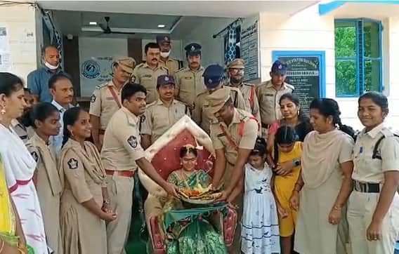 Gurazala పోలీస్‌ స్టేషన్‌లో అరుదైన సన్నివేశం