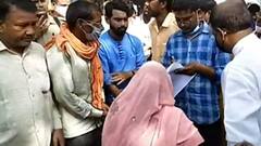Purvanchal Update: Maharajganj में केंद्रीय वित्त राज्यमंत्री ने किया बाढ़ प्रभावित इलाकों का दौरा