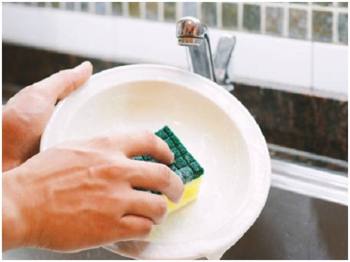 Kitchen Hacks, Fix stained plastic utensils with these tips And How to