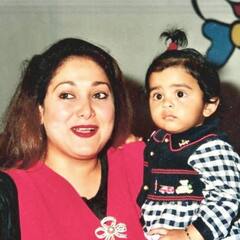 Tina Ambani ने बेटे Anshul Ambani के बर्थडे पर दिखाई अंबानी परिवार की अनदेखी तस्वीरें, पोते के माथे को चूमते दिखे दादा Dhirubhai Ambani