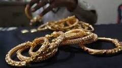 Covid Economy: বাড়ির সোনা বন্ধক রেখে ঋণ নেওয়ার প্রবণতা বেড়েছে করোনাকালে| Bangla News