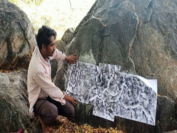 மதுரையில்  கிரந்த எழுத்துகளுடன்  கூடிய கல்வெட்டு மற்றும் சிற்பம் கிடைத்தது !