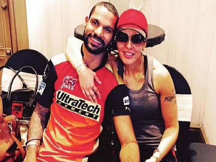 இந்த நிலையில்,ஷிகார் தவானும், ஆயிஷா முகர்ஜியும் விவாகரத்து செய்து கொண்டுள்ளதாக தகவல் வெளியாகியுள்ளது.