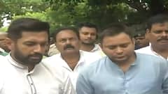Chirag Paswan and Tejashwi Yadav hint at alliance, take dig at Nitish Kumar