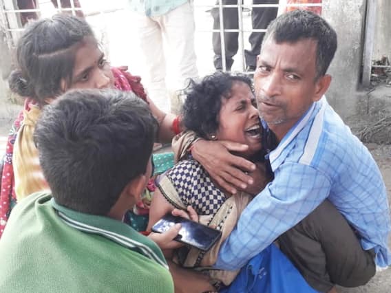 Chamki Bukhar: गोपालगंज सदर अस्पताल में चमकी के लक्षण वाले तीसरे बच्चे की मौत, मुंह से निकल रहा था झाग Chamki Bukhar: गोपालगंज सदर अस्पताल में चमकी के लक्षण वाले तीसरे बच्चे की मौत, मुंह से निकल रहा था झाग