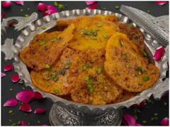 Kitchen Hacks: इस तरह घर पर बनाएं मलाई मालपुआ, जानें रेसिपी