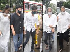 Akshay Kumar Mother Aruna Bhatia Passed Away: ਅਕਸ਼ੇ ਕੁਮਾਰ ਦੀ ਮਾਂ ਦੇ ਅੰਤਿਮ ਸੰਸਕਾਰ 'ਚ ਰਿਤੇਸ਼ ਦੇਸ਼ਮੁਖ ਸਣੇ ਕਈ ਸਿਤਾਰੇ ਪਹੁੰਚੇ