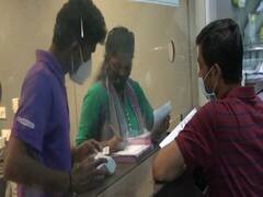 சென்னை விமான நிலையத்தில் 30 நிமிடங்களில் எடுக்கப்படும் கொரோனா பரிசோதனைக்கு கட்டணம் குறைப்பு