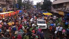 Ganesh Chaturthi 2021 : दादरच्या फूल बाजारात मुंबईकरांची मोठी गर्दी, कोरोना नियमांना हरताळ