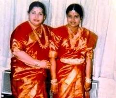 Jayalalitha Assets: ஜெயலலிதாவின் பறிமுதலான மற்ற பொருட்கள் எங்கே...? - தமிழக லஞ்ச ஒழிப்புத்துறைக்கு பறந்த கடிதம்...!