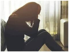 कोरोना के चलते लोगों में बढ़े डिप्रेशन और टेंशन के मामले, सर्वे में हुआ खुलासा