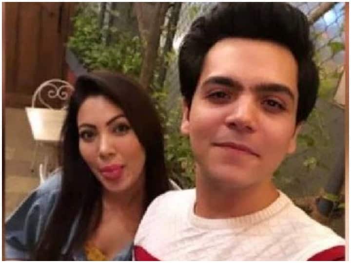 Taarak Mehta fame Munmun Dutta is dating 9 years younger Raj Anadkat in real life Omg: Taarak Mehta फेम Munmun Dutta रियल लाइफ में कर रही हैं 9 साल छोटे Tappu को डेट, ऐसे खुला राज
