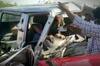 Road Accident: నెల్లూరు-ముంబై హైవే మీద యాక్సిడెంట్.. వాహనంలోనే ఇరుక్కుపోయిన డ్రైవర్