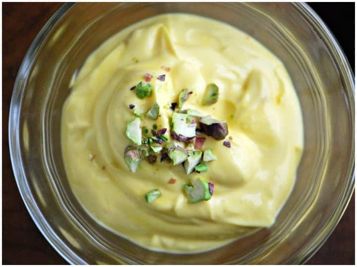 Kitchen Hacks, If you want to Eat Sweet, then Make Shrikhand And Shrikhand Recipe Kitchen Hacks:  अगर मीठा खाने का करे मन तो इस तरह बनाएं श्रीखंड, जानें बनाने की विधि