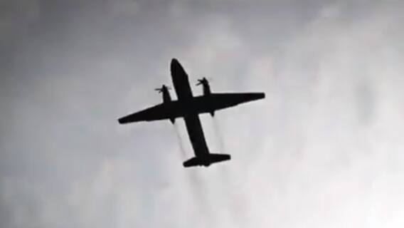 Pakistan की सीमा से सटे Highway पर Super Hercules की लैंडिंग से दुनिया हैरान | Bharat Ki Baat