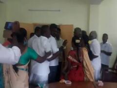 நாற்காலியை பிடிக்க நாற்காலிகளால் சண்டை போட்ட கவுன்சிலர்கள்- ஒன்றிய கவுன்சிலர் கூட்டத்தில் கைகலப்பு!