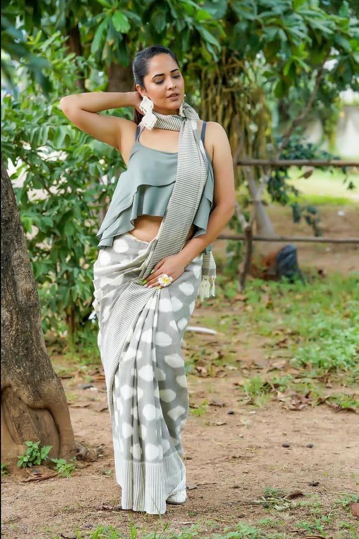 (Photo Courtesy : Instagram) ప్రస్తుతం ఆమె చేతినిండా సినిమాలో బిజీగా ఉందని టాక్.