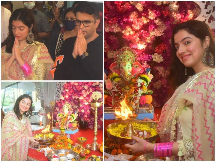 देश भर में गणेश चतुर्थी की घूम हैं ऐसे में तमाम बॉलीवुड सेलेब्स भी अपने घर और ऑफिस में बप्पा की पूजा कर उन्हे खुश कर रहे हैं. (Photo Credit: Manav Manglani)