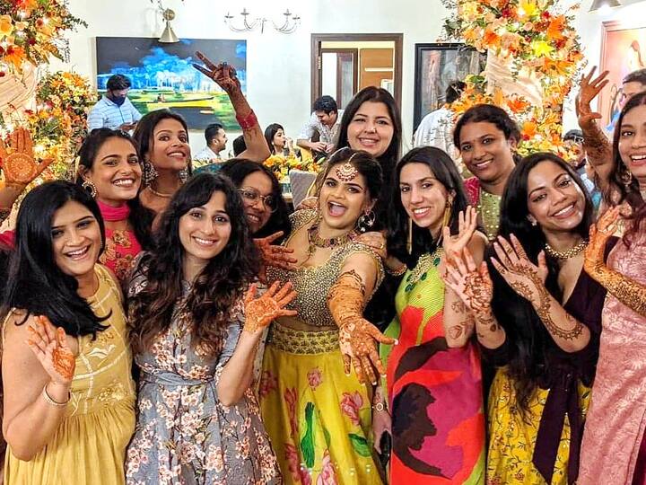 (Photo Courtesy : Instagram) సినీ పరిశ్రమకు చెందిన నటీనటులు ఈ జంటకు సోషల్‌ మీడియా వేదికగా శుభాకాంక్షలు తెలుపుతున్నారు.
