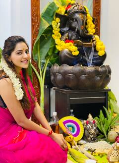 Athulya Pics | அதுல்யாவின் விநாயகர் சதுர்த்தி வாழ்த்துக்கள்