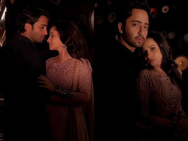 पवित्र रिश्ता 2.0 के साथ मानव और अर्चना की बहुत जल्द फैंस के बीच लौट रही है. जहां अर्चना का किरदार इस बार भी अंकिता लोखंडे ही निभा रही हैं तो वहीं मानव के किरदार में शहीर शेख दिखाई देने वाले है. ऐसे में हाल ही में दोनों ने एक कपल फोटोशूट कराया है जिसकी तस्वीरें इंटरनेट पर धमाल मचा रही हैं.