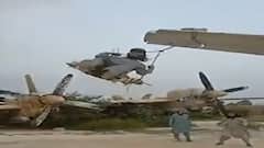 અફઘાનિસ્તાનમાં અમેરિકાના વિમાનો સાથે દોરડા બાંધી હિંચકા ખાઇ રહ્યા છે તાલિબાન, વીડિયો વાયરલ