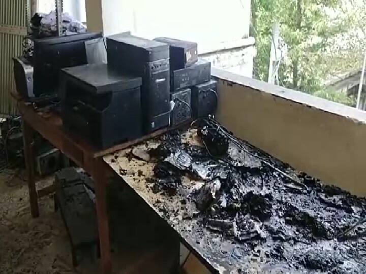 Bihar News: हाजीपुर पुलिस मुख्यालय में लगी भीषण आग, कंप्यूटर समेत 500 से अधिक केस फाइल जलकर राख