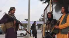 Heated spat b/w Rubika Liyaquat & Shadab Chauhan over Afghans' safety in India | Afghanistan Crisis