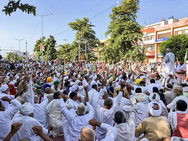 दिन में स्वराज इंडिया ने कहा था कि सरकार का हठपूर्वक एसडीएम 