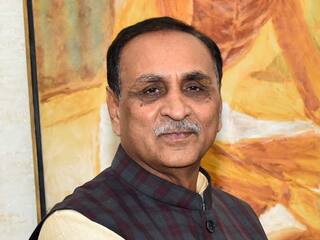 Gujarat New CM: ગુજરાતમાં નવા મુખ્યમંત્રી નક્કી કરતાં પહેલાં ભાજપના ક્યા બે ટોચના રાષ્ટ્રીય નેતા રૂપાણીને મળ્યા ? કલાક લગી ચર્ચા