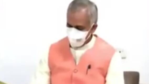 Vijay Rupani Resignation पर Congress की प्रतिक्रिया- कोरोना में फेल हुए इसलिए बनाया 'बलि का बकरा'