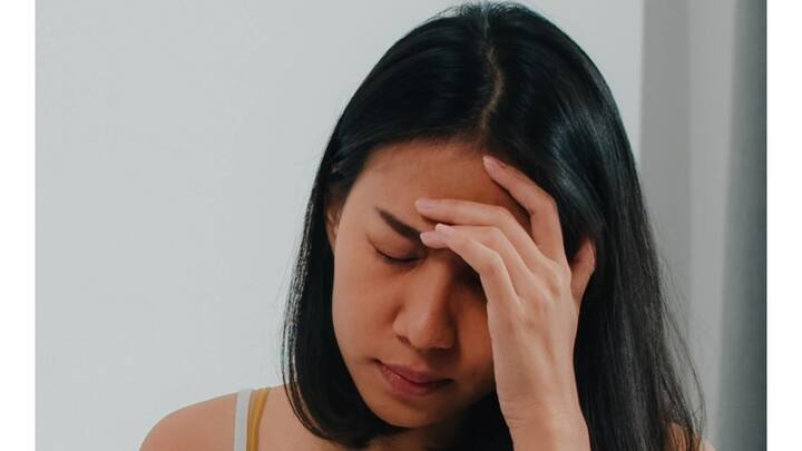 মাইগ্রেন মাথাব্যথার একটি ধরণ। এতে আক্রান্ত ব্যক্তির হাল্কা থেকে তীব্র মাথা ব্যথা হয়। বিশেষ করে মাথার একদিকে যন্ত্রণা হয়ে থাকে। এতে বমি, আলো ও আওয়াজে সংবেদনশীলতা দেখা যায়।