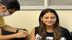 Nusrat Jahan: পুরসভায় গিয়ে কোভিশিল্ড ভ্যাকসিন নিলেন নুরসত-যশ | Bangla News